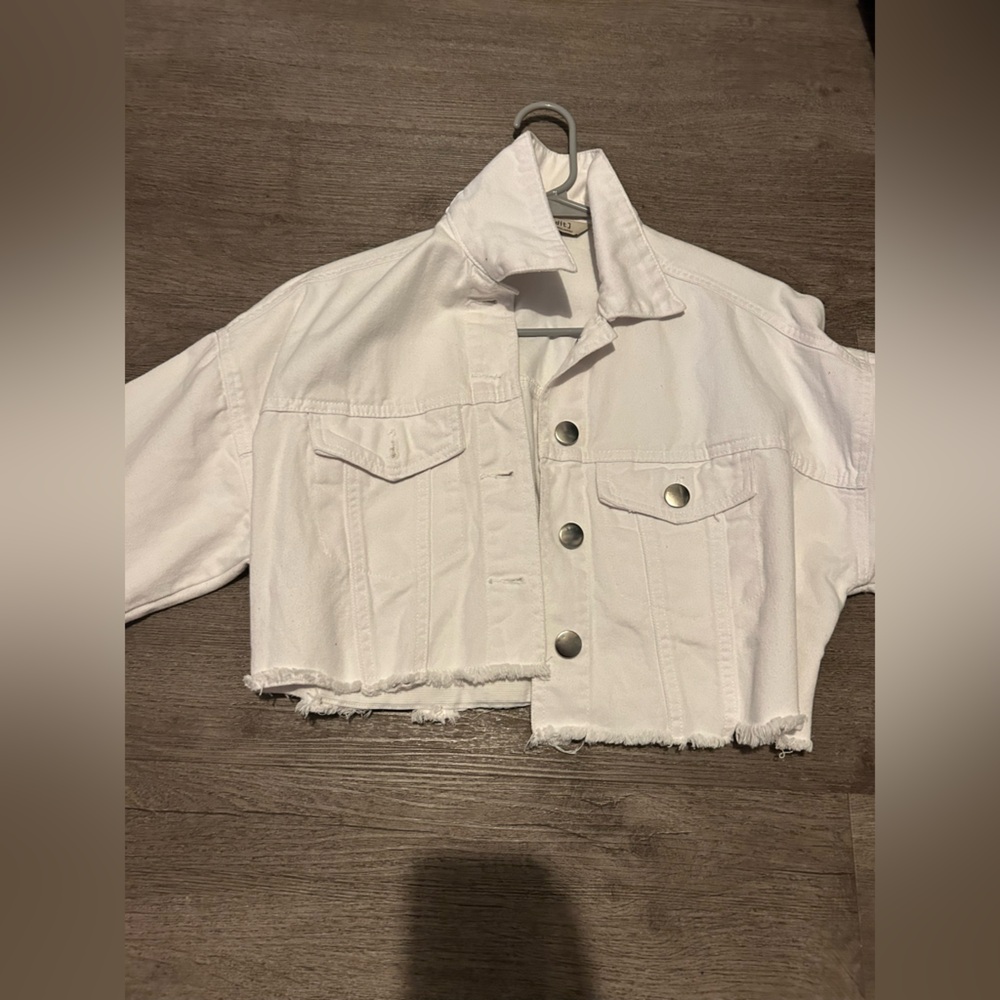 White Cropped Denim Jacket